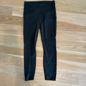 Lululemon Fast and Free leggings with pockets. 25”